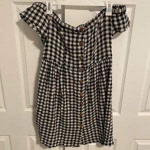 Buffalo Plaid NWT dress size 8